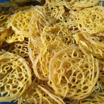 Kerupuk mie kuning mentah tegal (8)